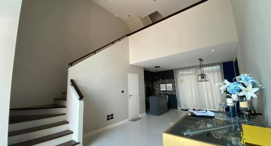 Casa en venta de 3 habitaciones en Bang Khen, Bangkok