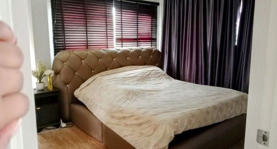 For rent 4 bedrooms house in Sai Mai, Bangkok