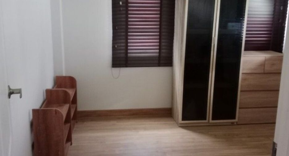 For rent 4 bedrooms house in Sai Mai, Bangkok
