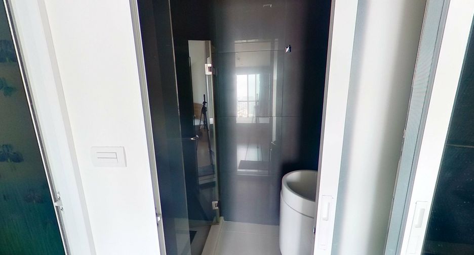 For rent 1 bed condo in Phaya Thai, Bangkok