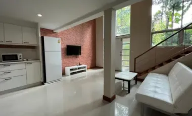 Apartamento en alquiler de 3 habitaciones en Watthana, Bangkok