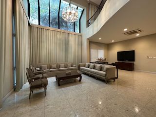 For sale and for rent 5 bedrooms house in Khan Na Yao, Bangkok