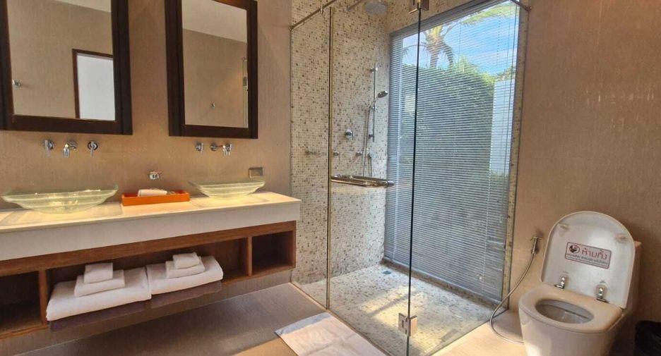 For rent 3 bedrooms villa in Thalang, Phuket