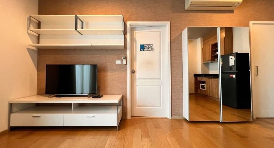 Condo en alquiler y en venta de 1 habitaciones en Khlong San, Bangkok
