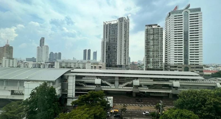 Condo en alquiler y en venta de 1 habitaciones en Khlong San, Bangkok