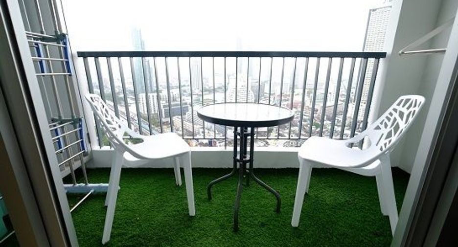 ขาย และ ให้เช่า 2 ห้องนอน คอนโด ใน สาทร, กรุงเทพฯ