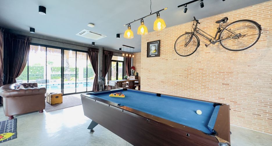 For rent 4 bedrooms house in Jomtien, Pattaya