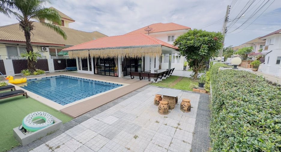 For rent 4 bedrooms house in Jomtien, Pattaya
