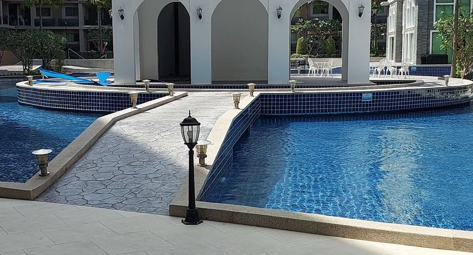 For sale 1 bed condo in Bang Lamung, Chonburi