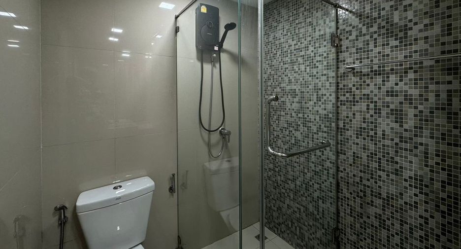 For sale 1 bed condo in Bueng Kum, Bangkok