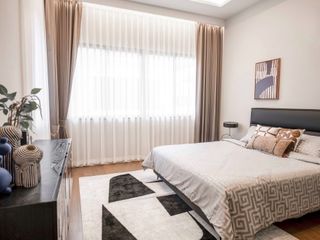 Haus zum Kauf und zur Miete mit 4 Zimmer in Bang Kapi, Bangkok