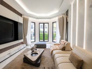 Haus zum Kauf und zur Miete mit 4 Zimmer in Bang Kapi, Bangkok