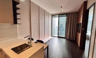 For rent 1 bed condo in Khlong Toei, Bangkok