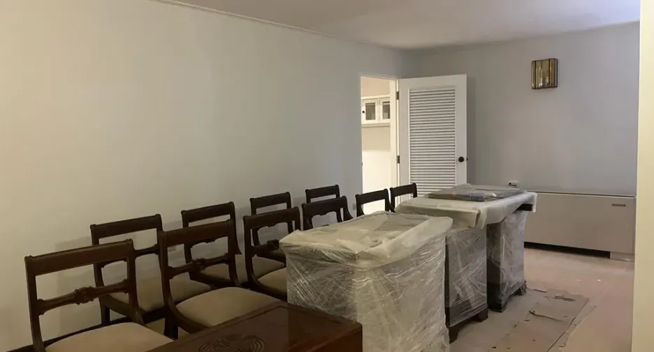 For sale 6 bedrooms condo in Watthana, Bangkok