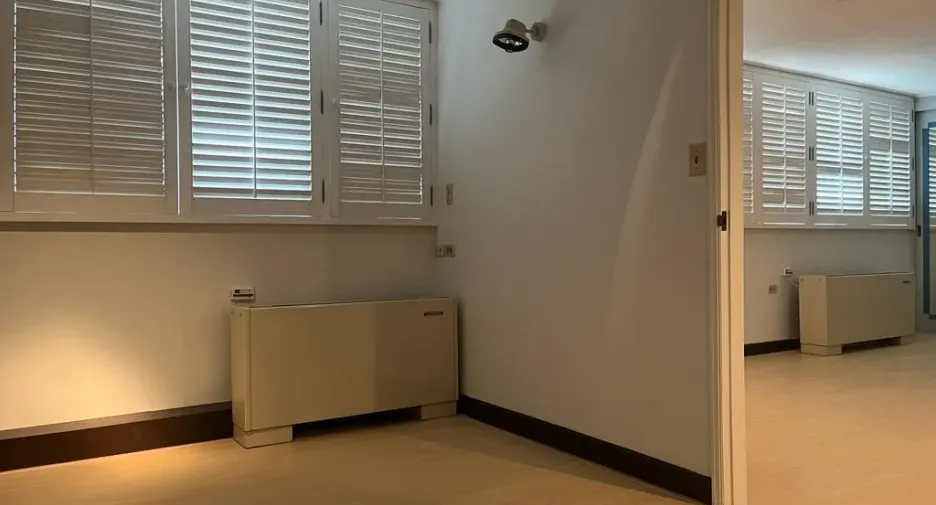 For sale 6 bedrooms condo in Watthana, Bangkok