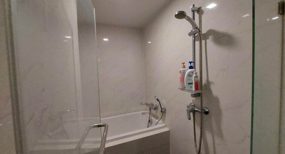 For rent 1 bed condo in Yan Nawa, Bangkok