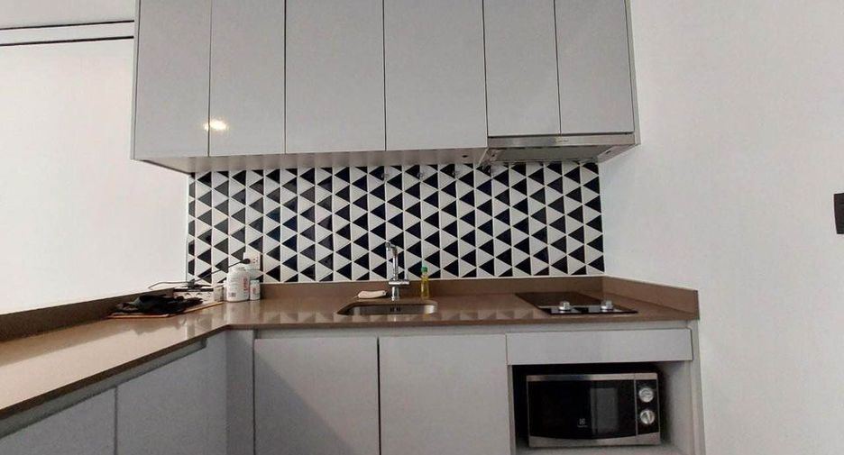 For rent 1 bed condo in Yan Nawa, Bangkok