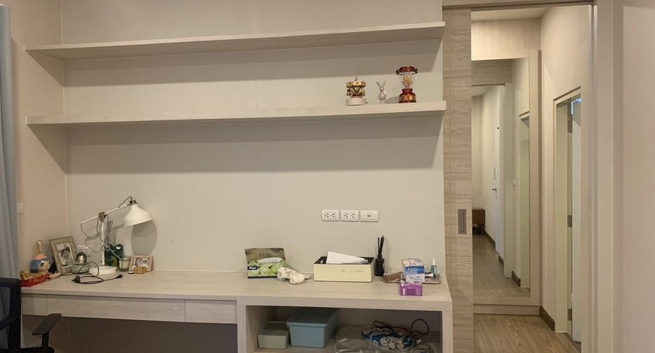 Casa en alquiler de 4 habitaciones en Bang Phli, Samut Prakan