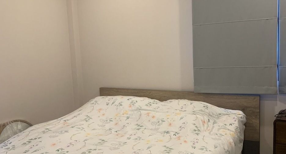 Casa en alquiler de 4 habitaciones en Bang Phli, Samut Prakan