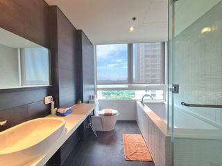 For sale and for rent 3 bedrooms condo in Bang Lamung, Chonburi