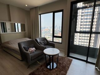 For rent 1 bed condo in Ratchathewi, Bangkok