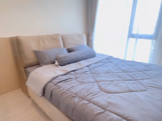 For rent 2 bedrooms condo in Huai Khwang, Bangkok