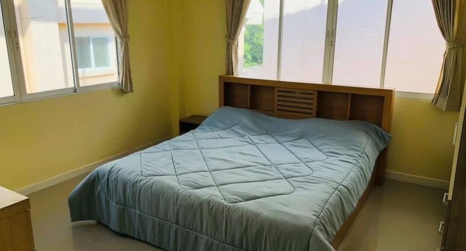 Reihenhaus zur Miete mit 4 Zimmer in Watthana, Bangkok