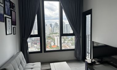 For rent 1 bed condo in Watthana, Bangkok