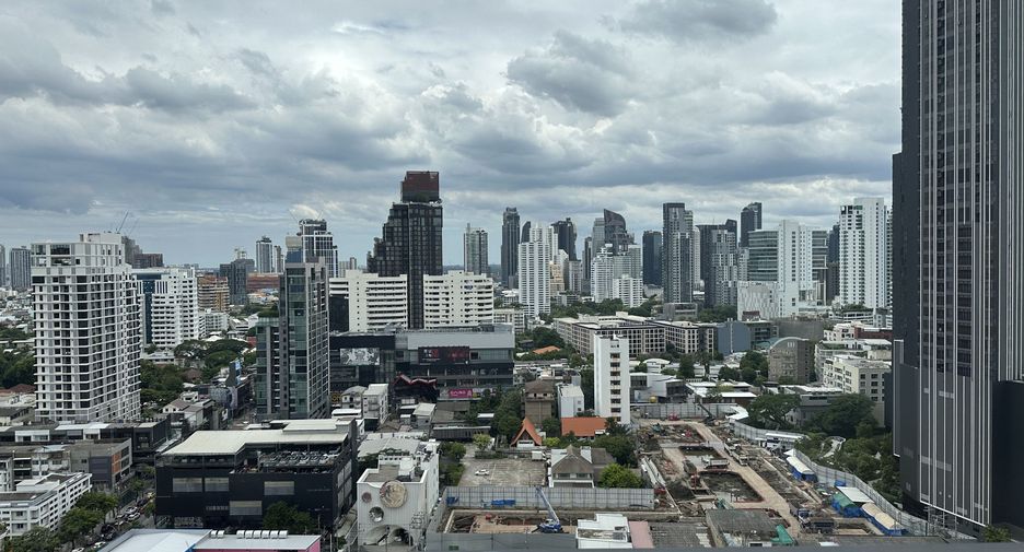 À louer 1 chambre condo à Watthana, Bangkok