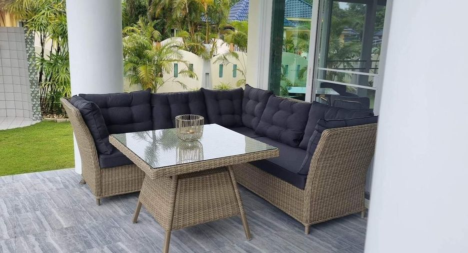 For rent 3 bedrooms house in Mueang Phuket, Phuket