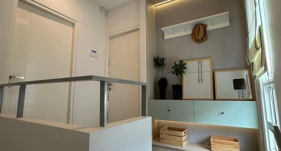 For rent 3 bedrooms townhouse in Bang Phli, Samut Prakan