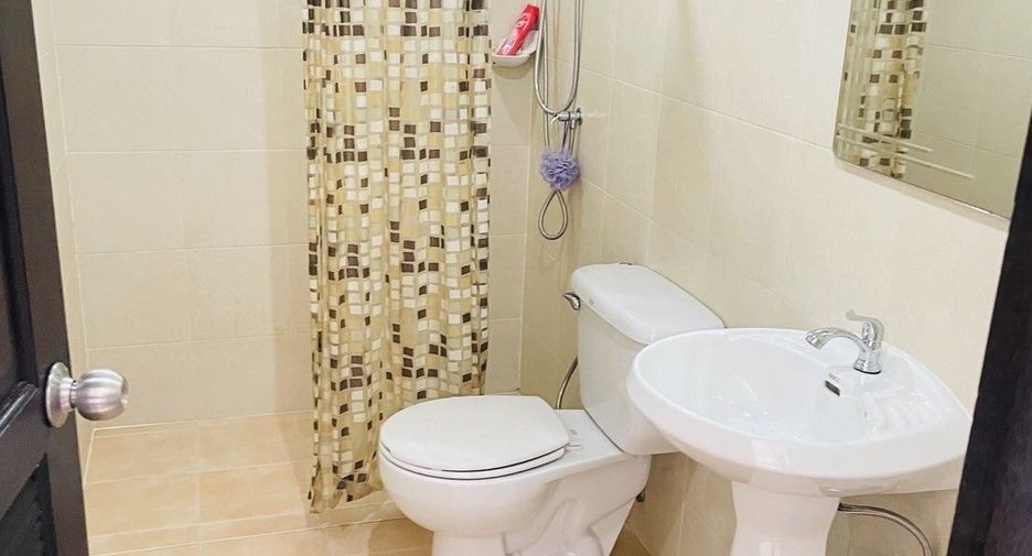 For sale 3 bedrooms retail Space in Mueang Phuket, Phuket