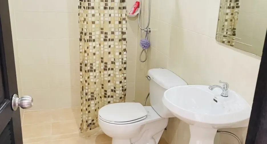 For sale 3 bedrooms retail Space in Mueang Phuket, Phuket