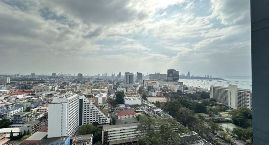 For sale 1 bed condo in Bang Lamung, Chonburi