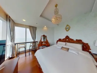 For rent 2 bedrooms condo in Bang Lamung, Chonburi