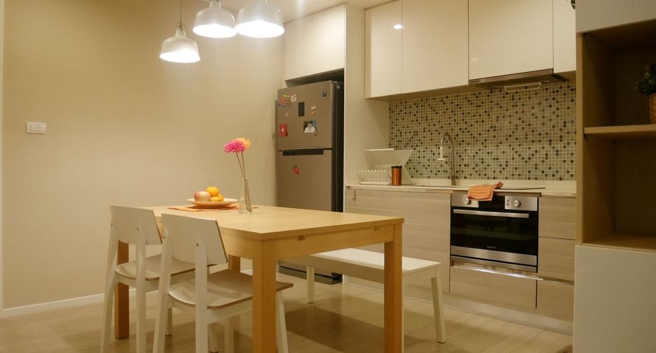 For rent 1 bed condo in Watthana, Bangkok