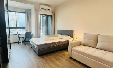 À louer studio condo à Khlong Toei, Bangkok