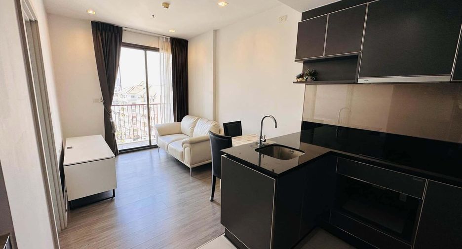 For rent 1 bed condo in Khlong San, Bangkok