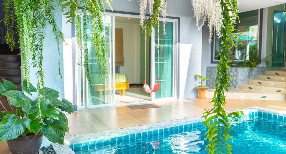 À vendre et à louer 4 chambres villa à Mueang Phuket, Phuket