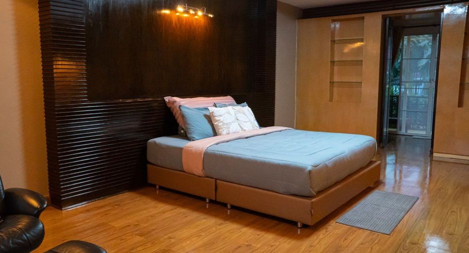 À vendre et à louer 4 chambres villa à Mueang Phuket, Phuket
