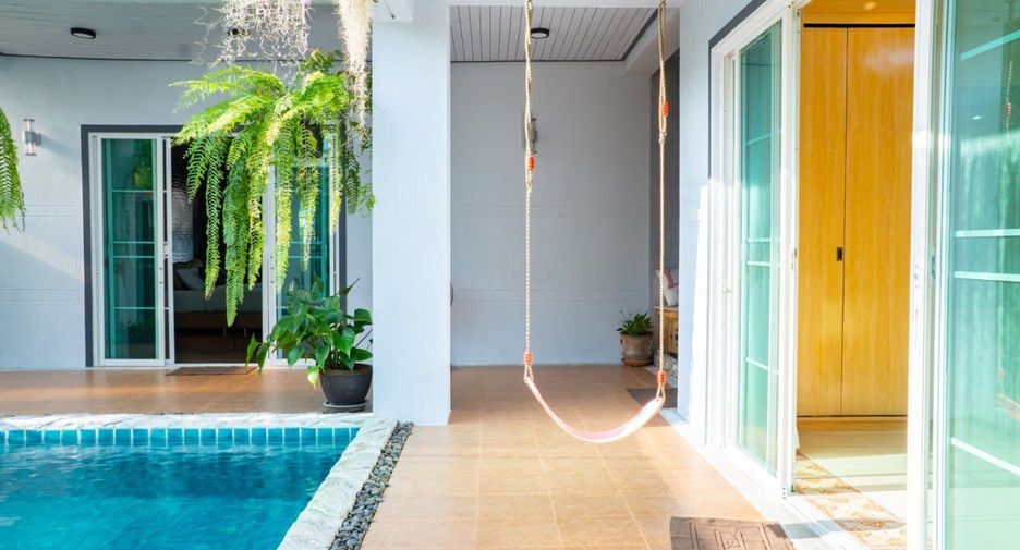 À vendre et à louer 4 chambres villa à Mueang Phuket, Phuket