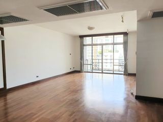 For sale 2 bedrooms condo in Pathum Wan, Bangkok