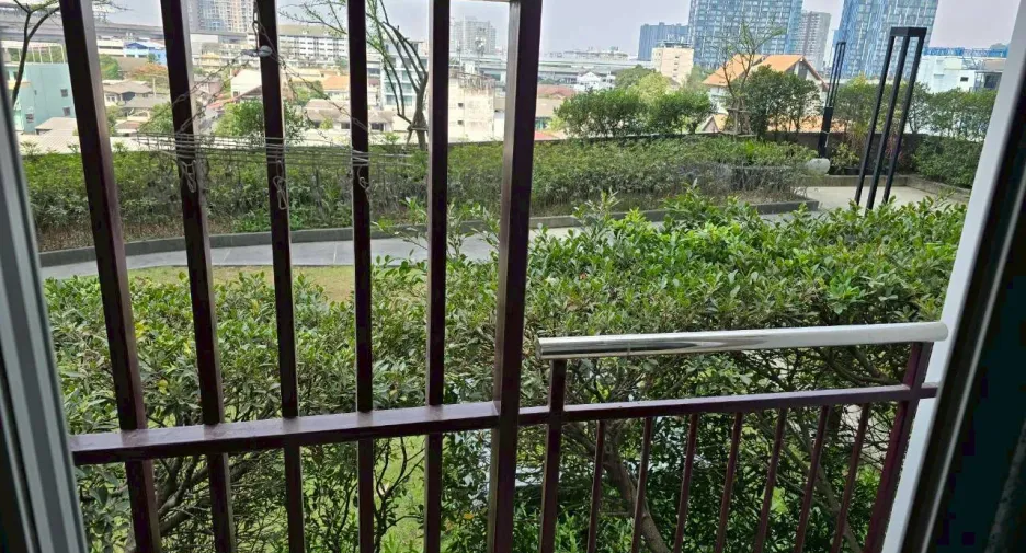 Wohnung zum Kauf mit Studio in Bang Sue, Bangkok