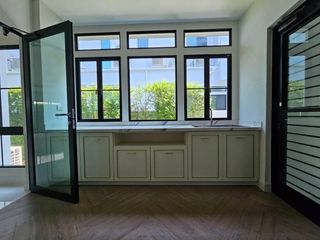 For rent 4 bedrooms house in Taling Chan, Bangkok
