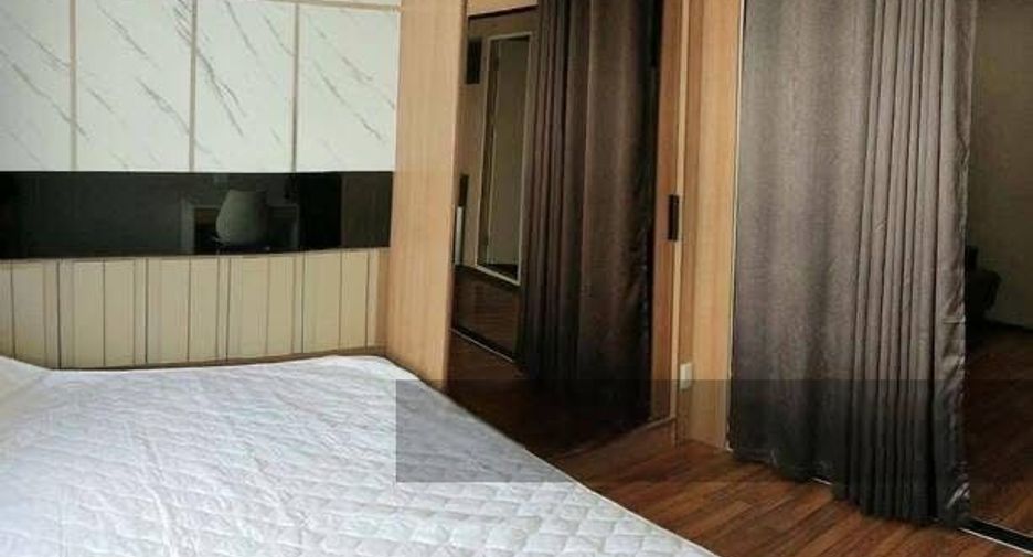 For sale 1 bed condo in Bang Kapi, Bangkok