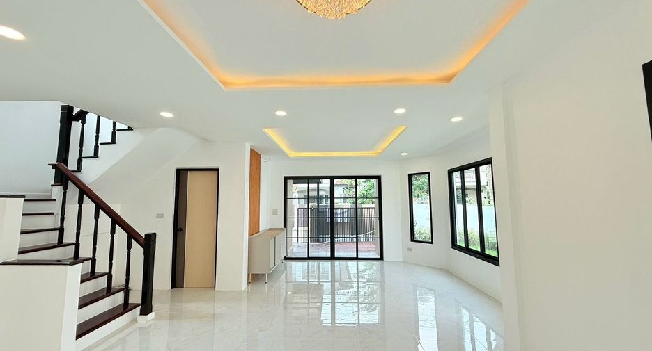 For sale 3 bedrooms house in Mueang Phuket, Phuket