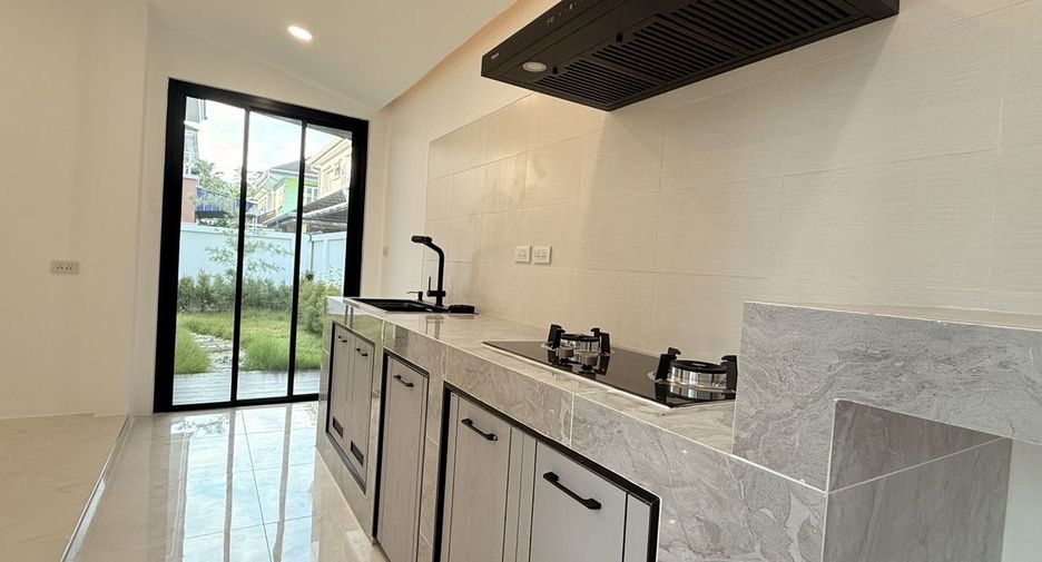 For sale 3 bedrooms house in Mueang Phuket, Phuket
