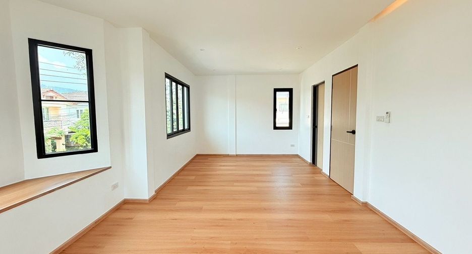 For sale 3 bedrooms house in Mueang Phuket, Phuket