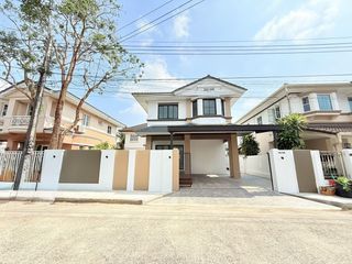 Haus zum Kauf mit 3 Zimmer in Mueang Phuket, Phuket