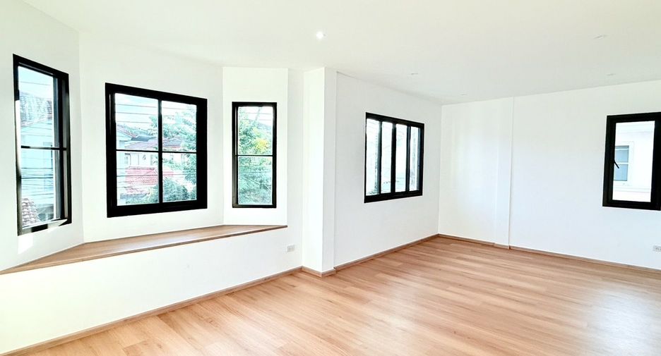 For sale 3 bedrooms house in Mueang Phuket, Phuket
